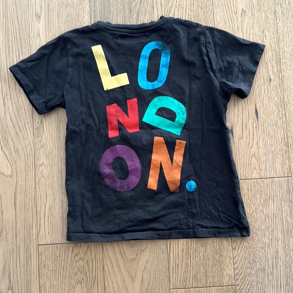 Cute Zara London T-shirt